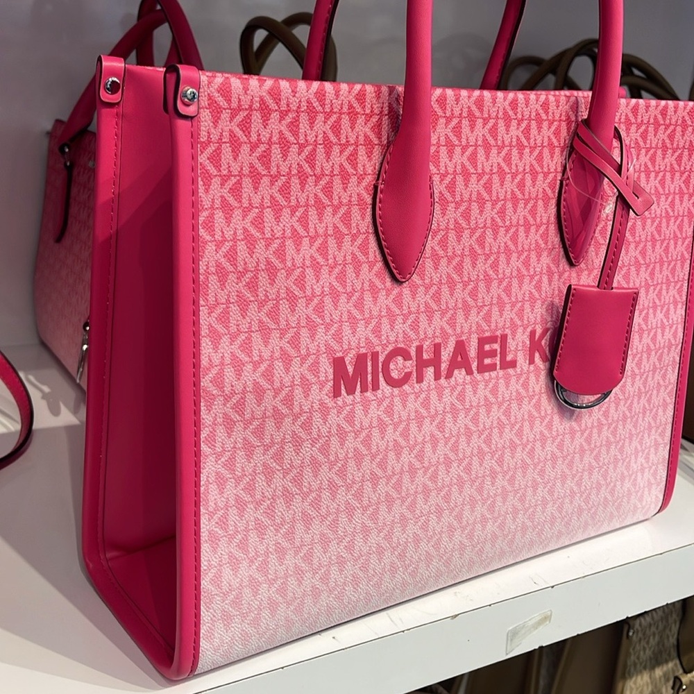 Michael Kors Mirella Medium Ombré Logo EW Tote Bag 
Dragonfruit 
NWT - Picture 5 of 14